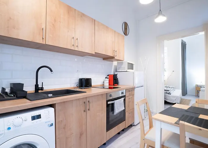 In The Heart Of Party District Ka28 Apartament *